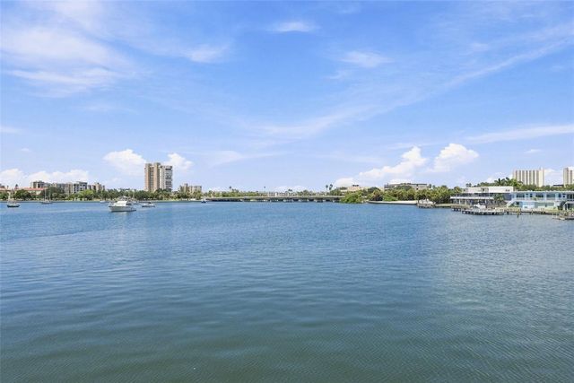 1898 SHORE DRIVE S 208, South Pasadena, FL 33707