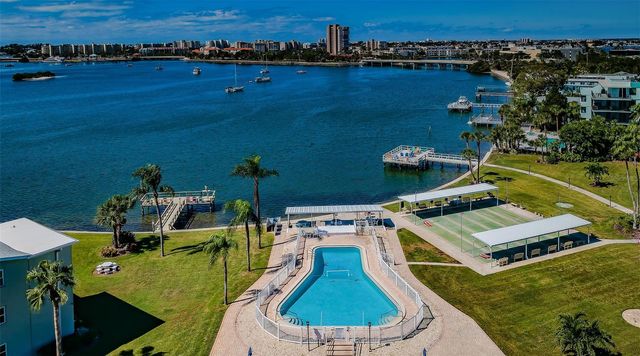 1898 SHORE DRIVE S 208, South Pasadena, FL 33707