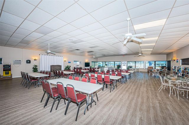 1898 SHORE DRIVE S 208, South Pasadena, FL 33707