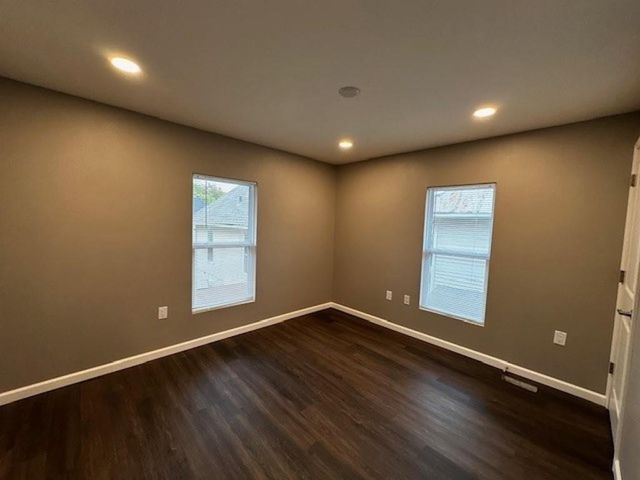 905 E Burlington St, Iowa City, IA 52240