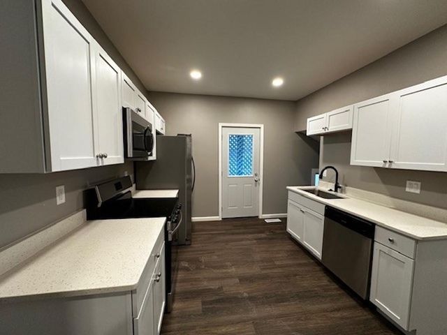 905 E Burlington St, Iowa City, IA 52240