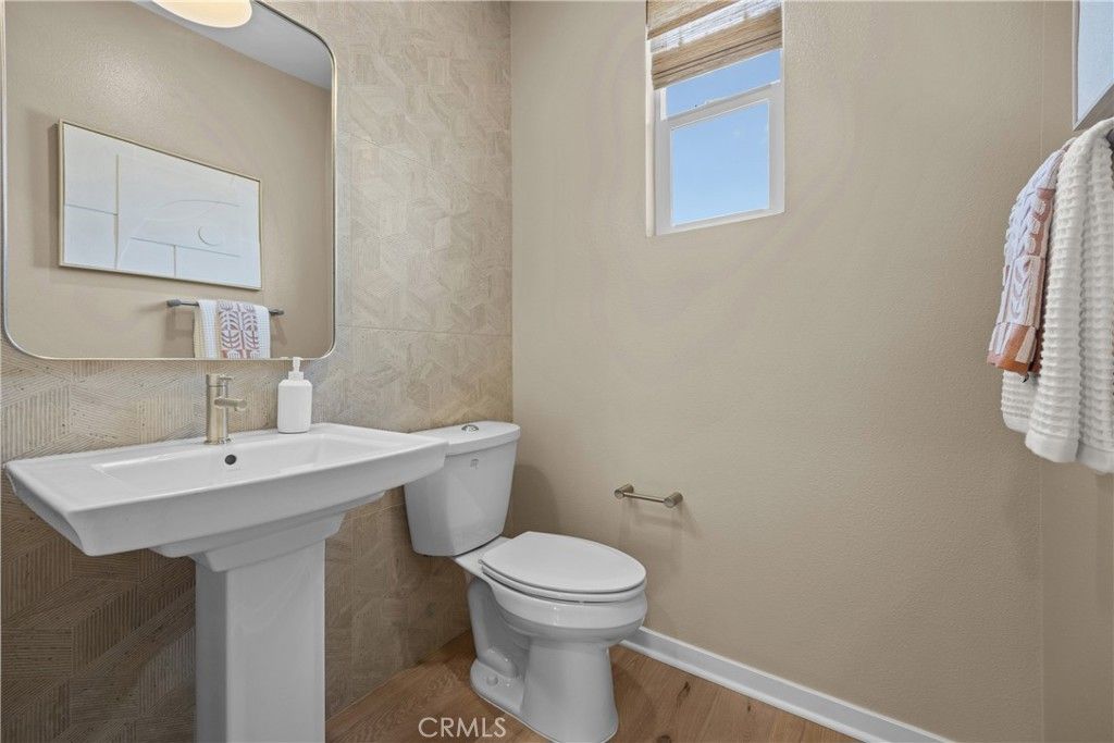 Image 12 of property listing at 7344 Foster Bridge Boulevard, Downey, CA 90240