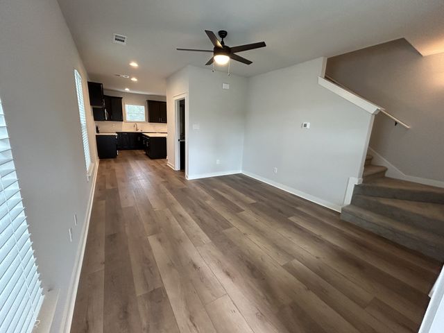 107 Florence Cove, Burns, TN 37029