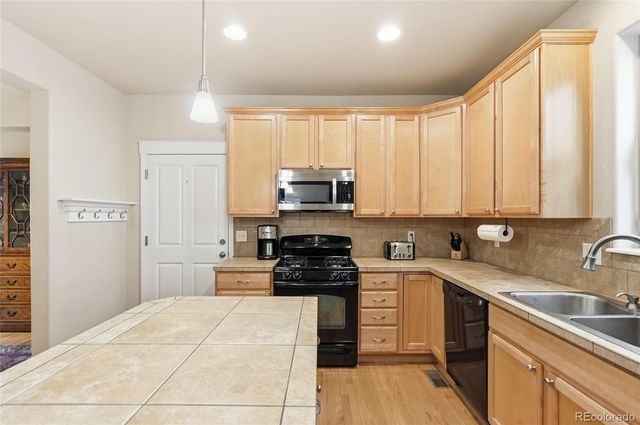 754 Furrow Way, Lafayette, CO 80026