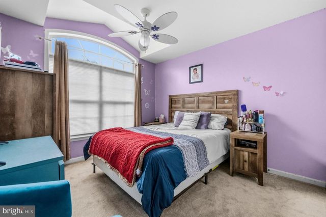 1132 CENTENNIAL DR, Fort Washington, MD 20744