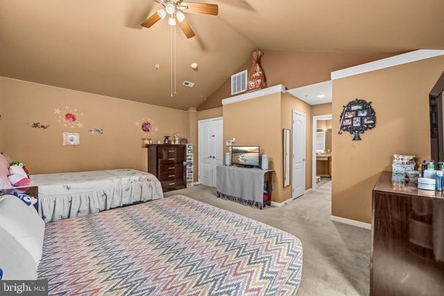 1132 CENTENNIAL DR, Fort Washington, MD 20744