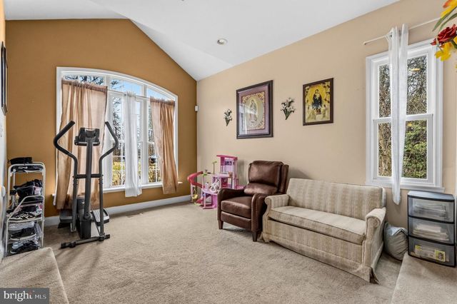 1132 CENTENNIAL DR, Fort Washington, MD 20744