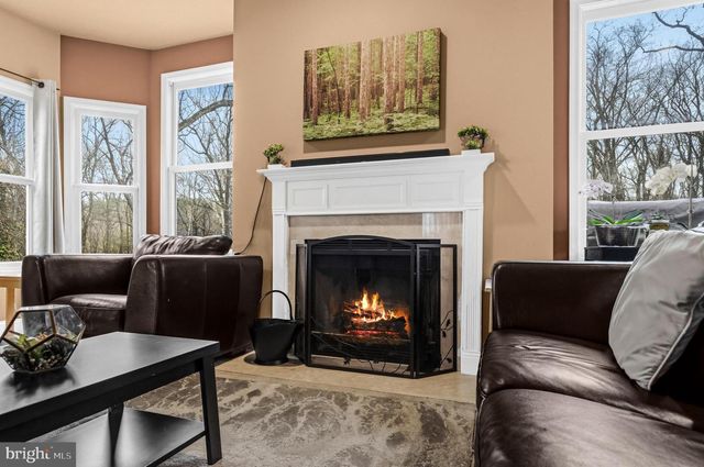 1132 CENTENNIAL DR, Fort Washington, MD 20744