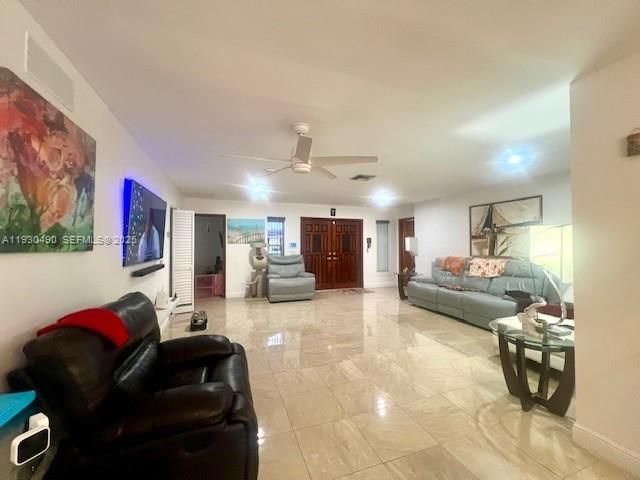 10631 NW 28th St, Sunrise, FL 33322