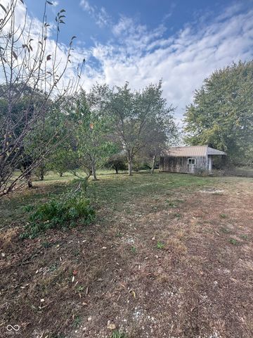 219 N Wabash Street, Cayuga, IN 47928