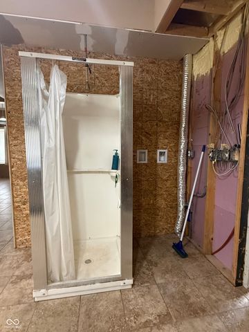 219 N Wabash Street, Cayuga, IN 47928