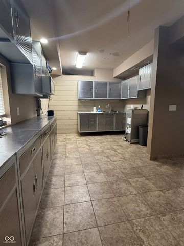 219 N Wabash Street, Cayuga, IN 47928