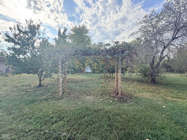 219 N Wabash Street, Cayuga, IN 47928