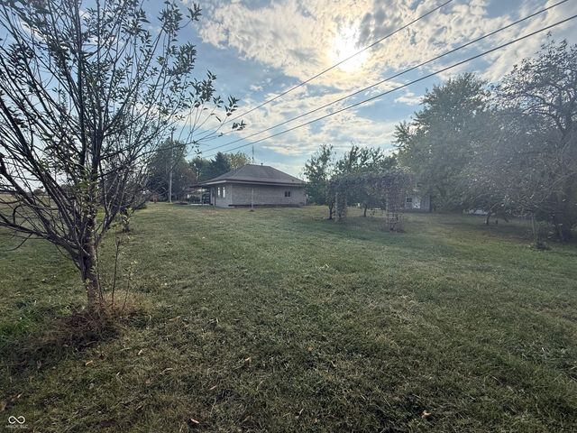 219 N Wabash Street, Cayuga, IN 47928