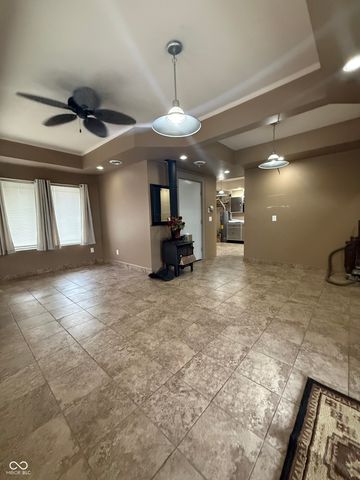 219 N Wabash Street, Cayuga, IN 47928