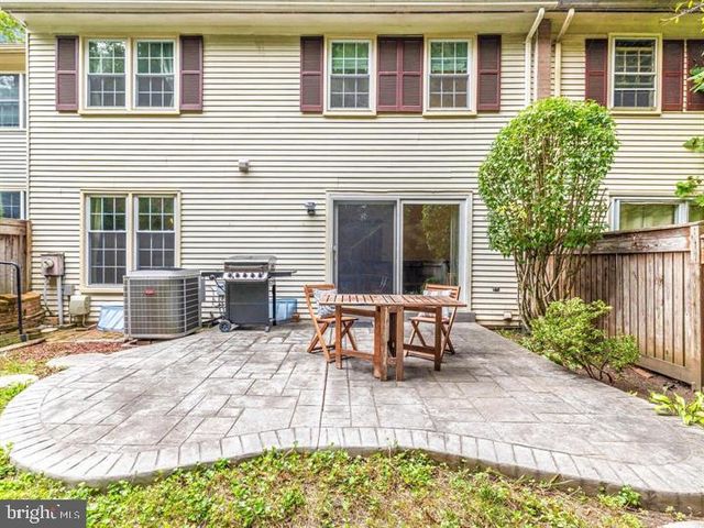 20105 WARINGWOOD WAY, Gaithersburg, MD 20886