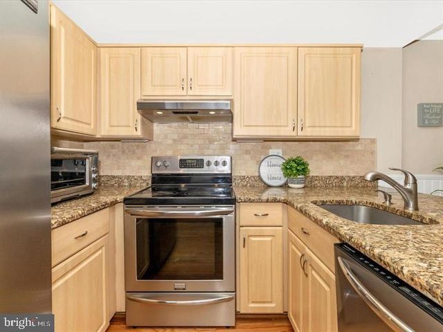 20105 WARINGWOOD WAY, Gaithersburg, MD 20886