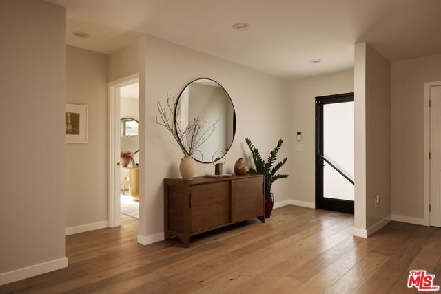 12906 Warren Avenue, Los Angeles, CA 90066