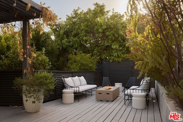 12906 Warren Avenue, Los Angeles, CA 90066