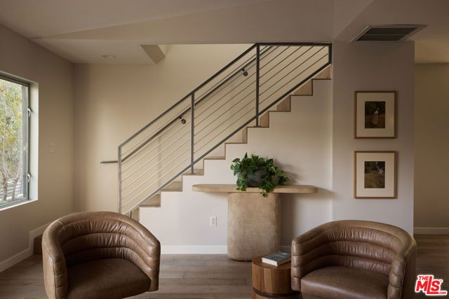 12906 Warren Avenue, Los Angeles, CA 90066
