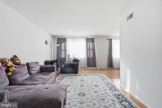 10839 RENNARD ST, Philadelphia, PA 19116