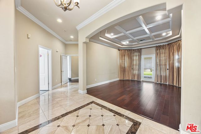 11008 Bright Water Way, Bakersfield, CA 93311