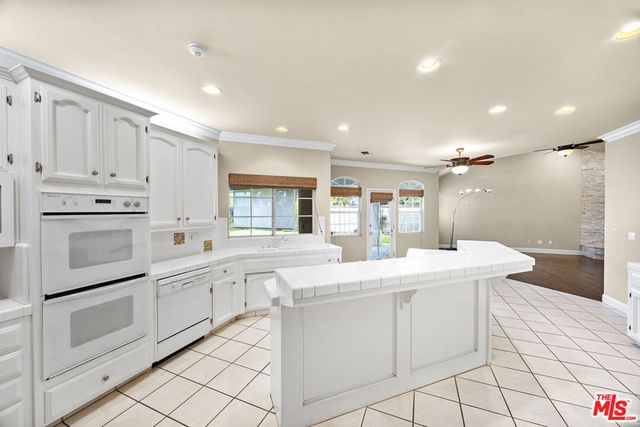 11008 Bright Water Way, Bakersfield, CA 93311