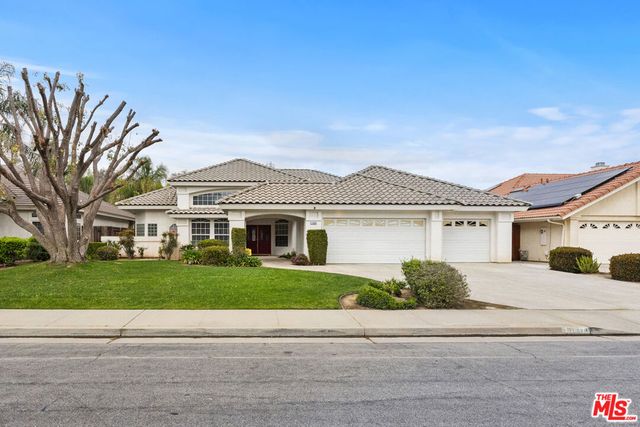 11008 Bright Water Way, Bakersfield, CA 93311