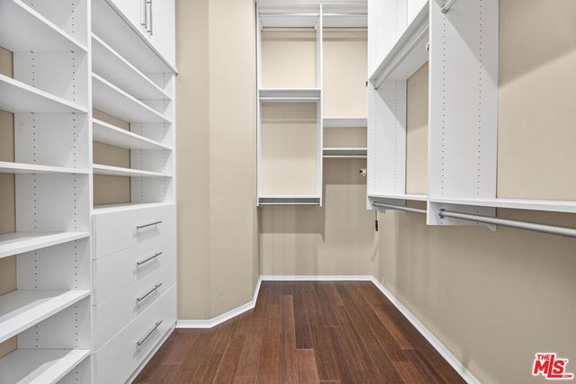 11008 Bright Water Way, Bakersfield, CA 93311