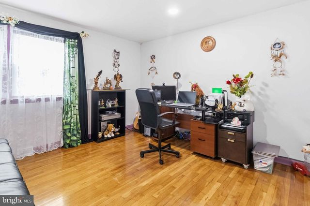 3625 CROOKED HILL RD, Harrisburg, PA 17110