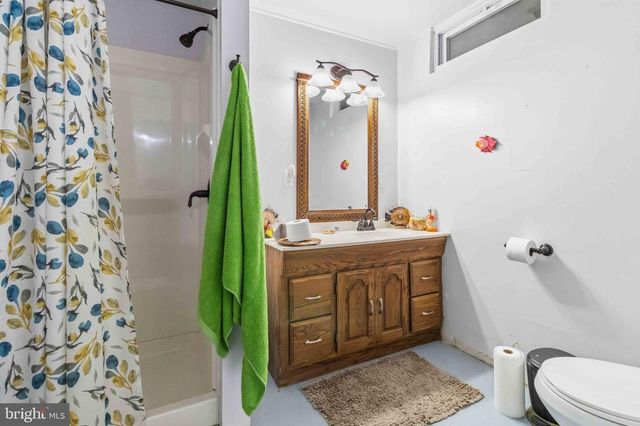 3625 CROOKED HILL RD, Harrisburg, PA 17110