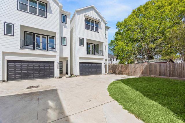 9426 Campbell Road A, Houston, TX 77080