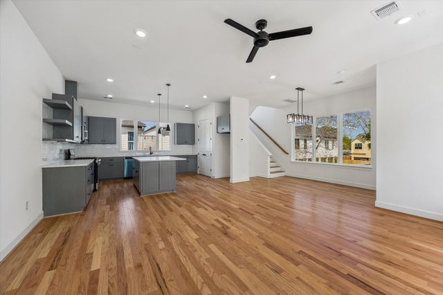 9426 Campbell Road A, Houston, TX 77080