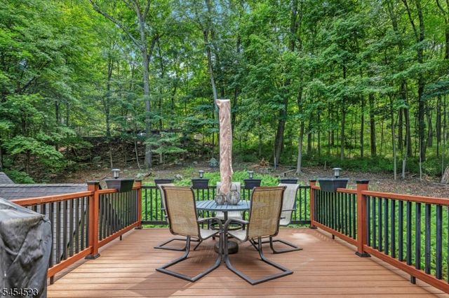 19 Tourne Rd, Boonton Twp., NJ 07005