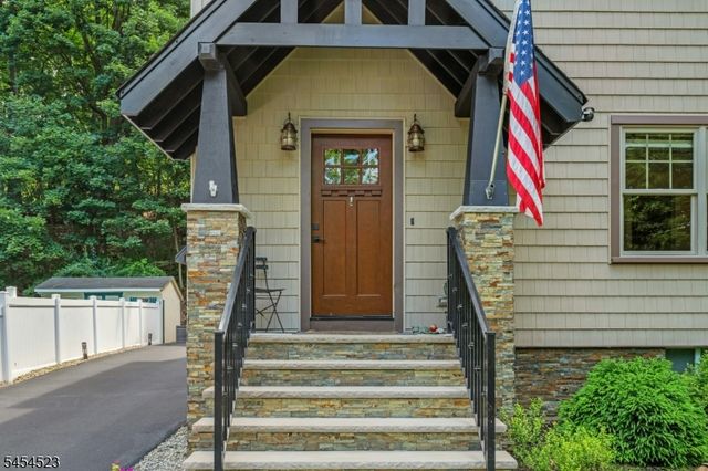 19 Tourne Rd, Boonton Twp., NJ 07005