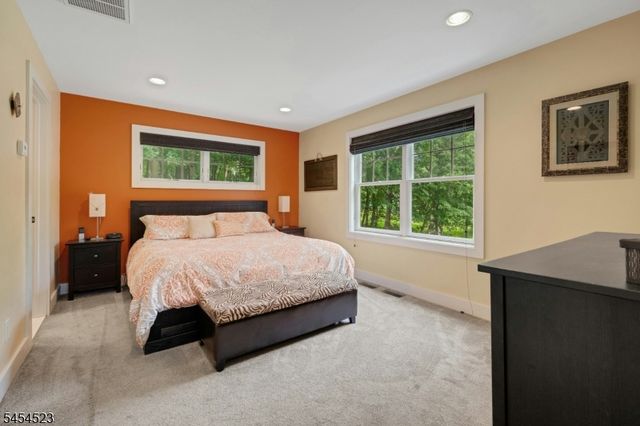 19 Tourne Rd, Boonton Twp., NJ 07005