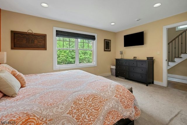 19 Tourne Rd, Boonton Twp., NJ 07005