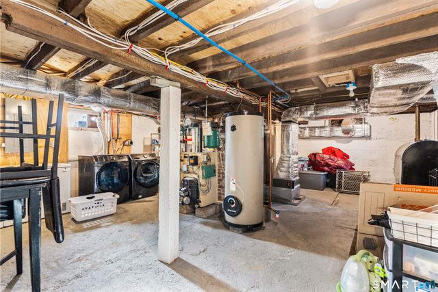 129 Grumman Avenue, Norwalk, CT 06851