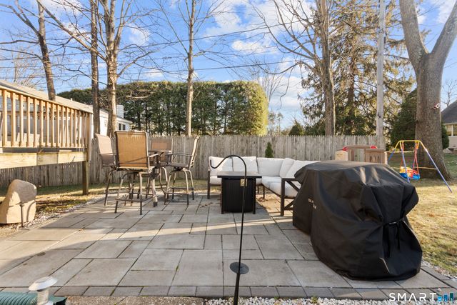 129 Grumman Avenue, Norwalk, CT 06851