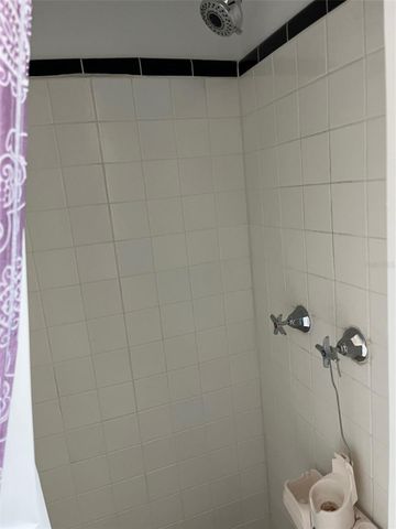 8401 W GULF BOULEVARD, Treasure Island, FL 33706