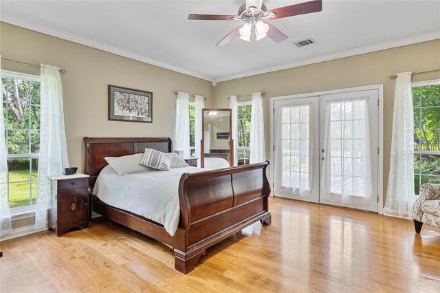 5318 E Plantation Oaks Drive, Arcola, TX 77583