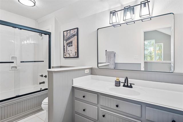 5318 E Plantation Oaks Drive, Arcola, TX 77583
