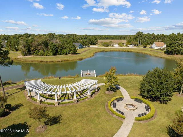 421 Summerhouse Drive, Holly Ridge, NC 28445