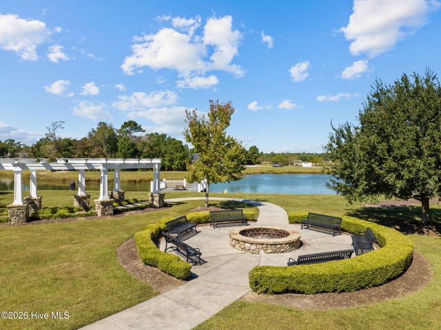 421 Summerhouse Drive, Holly Ridge, NC 28445