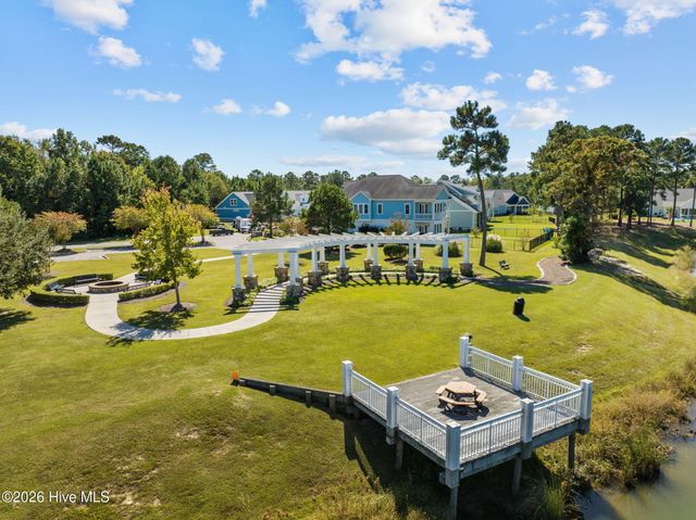 421 Summerhouse Drive, Holly Ridge, NC 28445