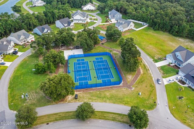 421 Summerhouse Drive, Holly Ridge, NC 28445
