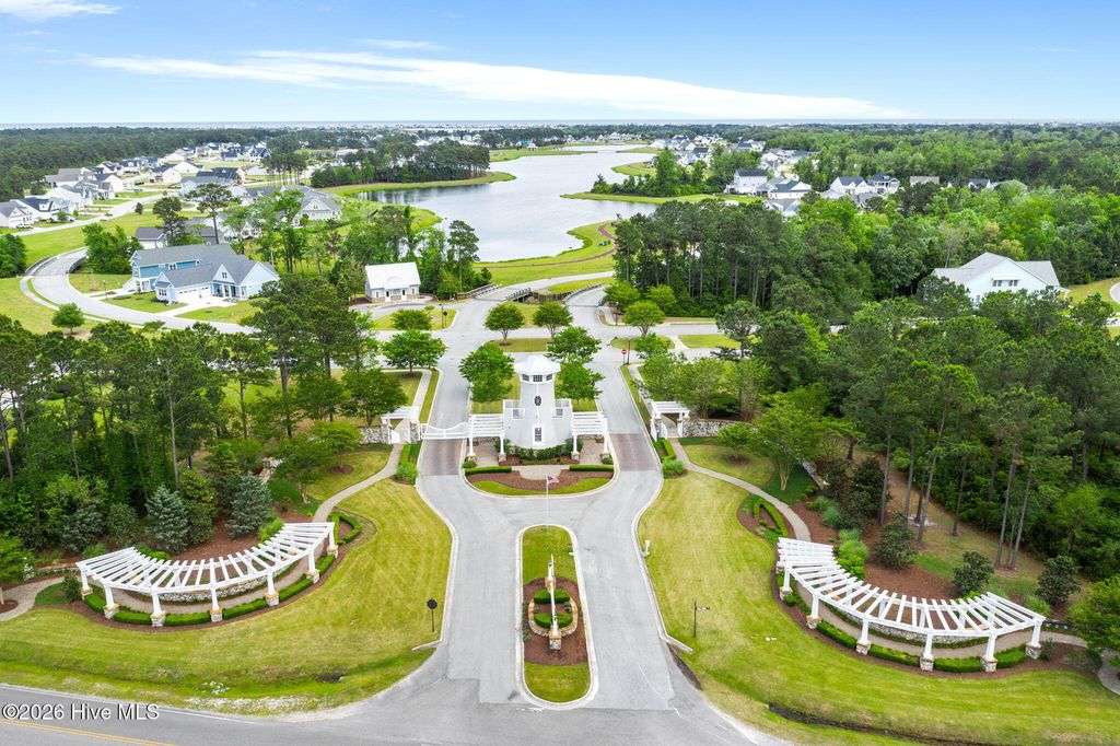 421 Summerhouse Drive, Holly Ridge, NC 28445