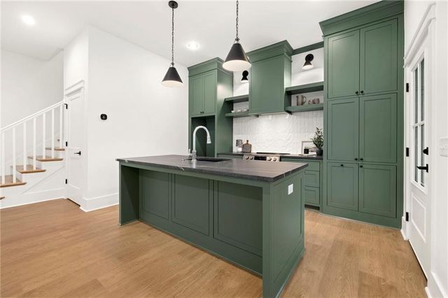 263 11th Street, Fayetteville, AR 72701