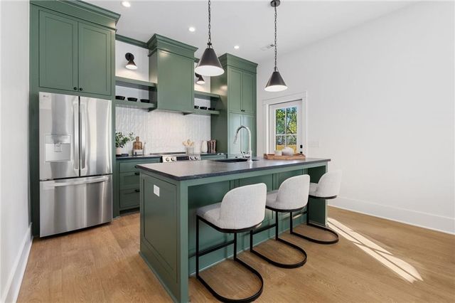 263 11th Street, Fayetteville, AR 72701