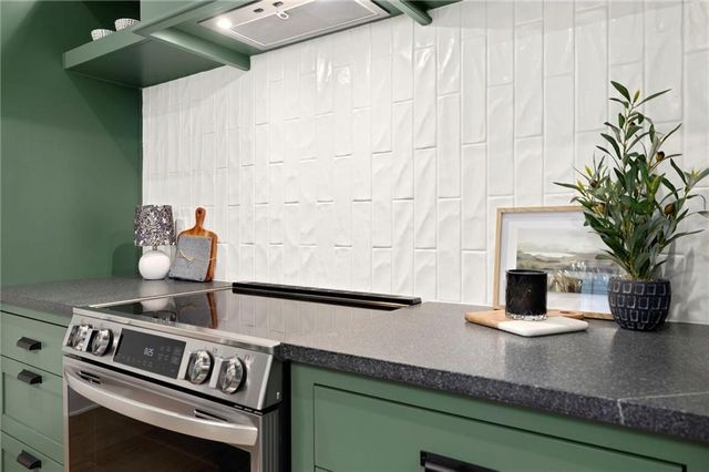 263 11th Street, Fayetteville, AR 72701